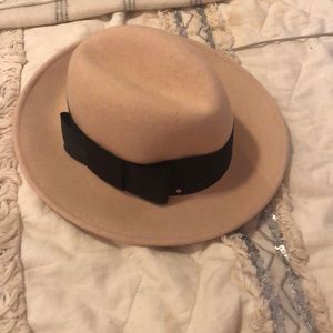 Kate Spade light camel hat